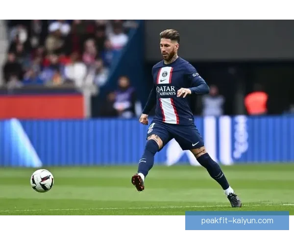 洛里昂锋线输出持续提升，近期状态备受关注