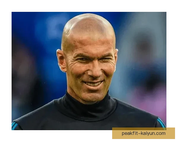 足球球星特点分析：个人风格与战术适应性逐渐提升